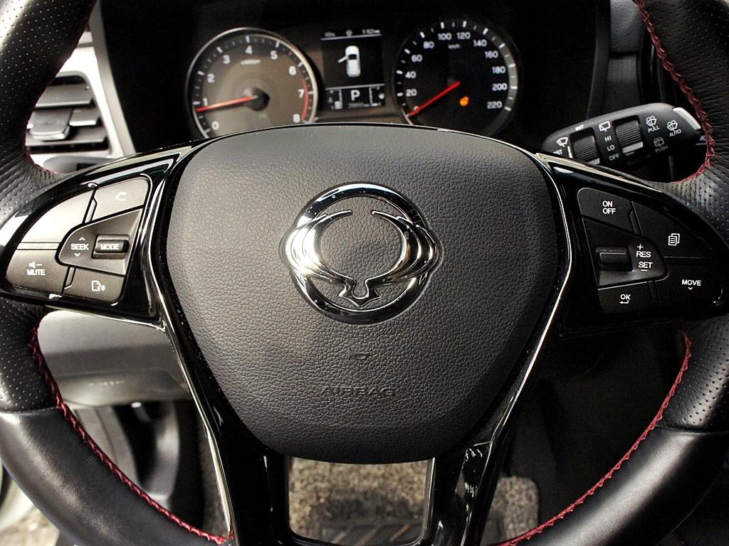 Ssangyong Tivoli 2021 Blanco - Importación desde Corea - HF Imports Iquique - Foto 8