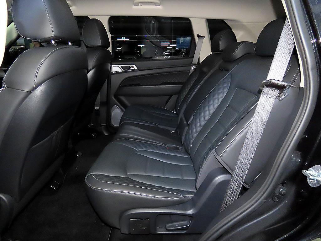 Ssangyong Rexton - Vista 7