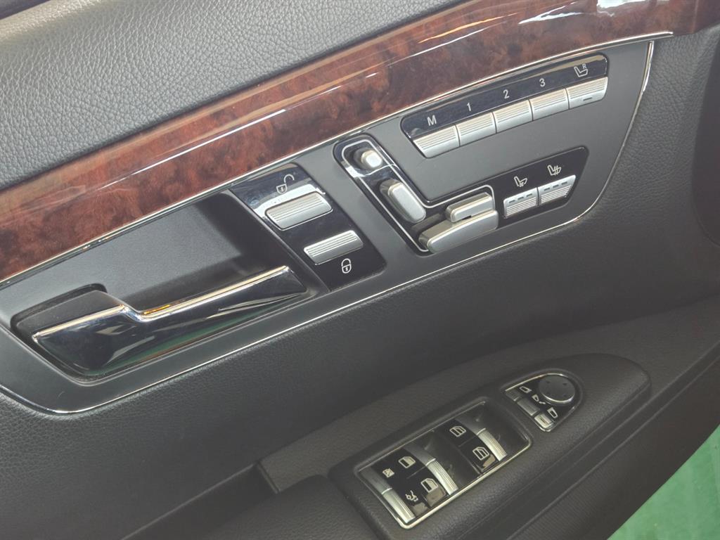 Mercedes Benz S Class 2009 Negro - Importación desde Corea - HF Imports Iquique - Foto 14