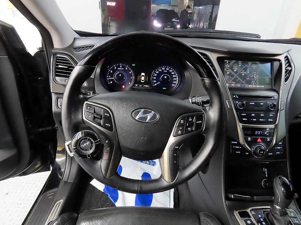 HYUNDAI Grandeur - Vista 9