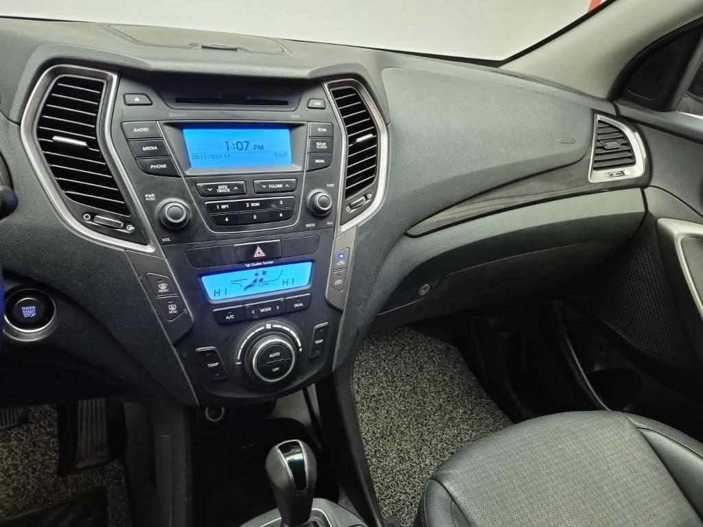 HYUNDAI Santa Fe - Vista 10