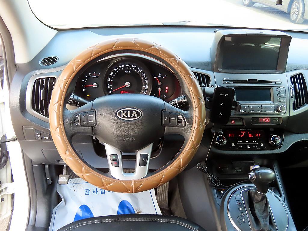 KIA Sportage - Vista 8