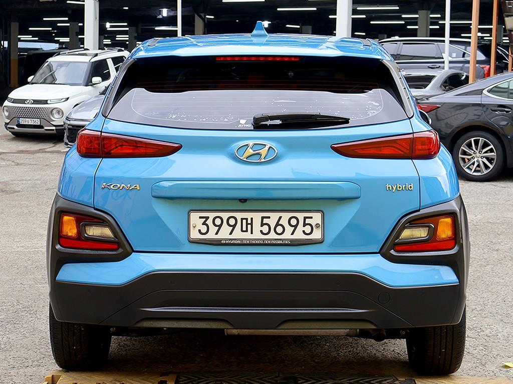 HYUNDAI Kona - Vista 5