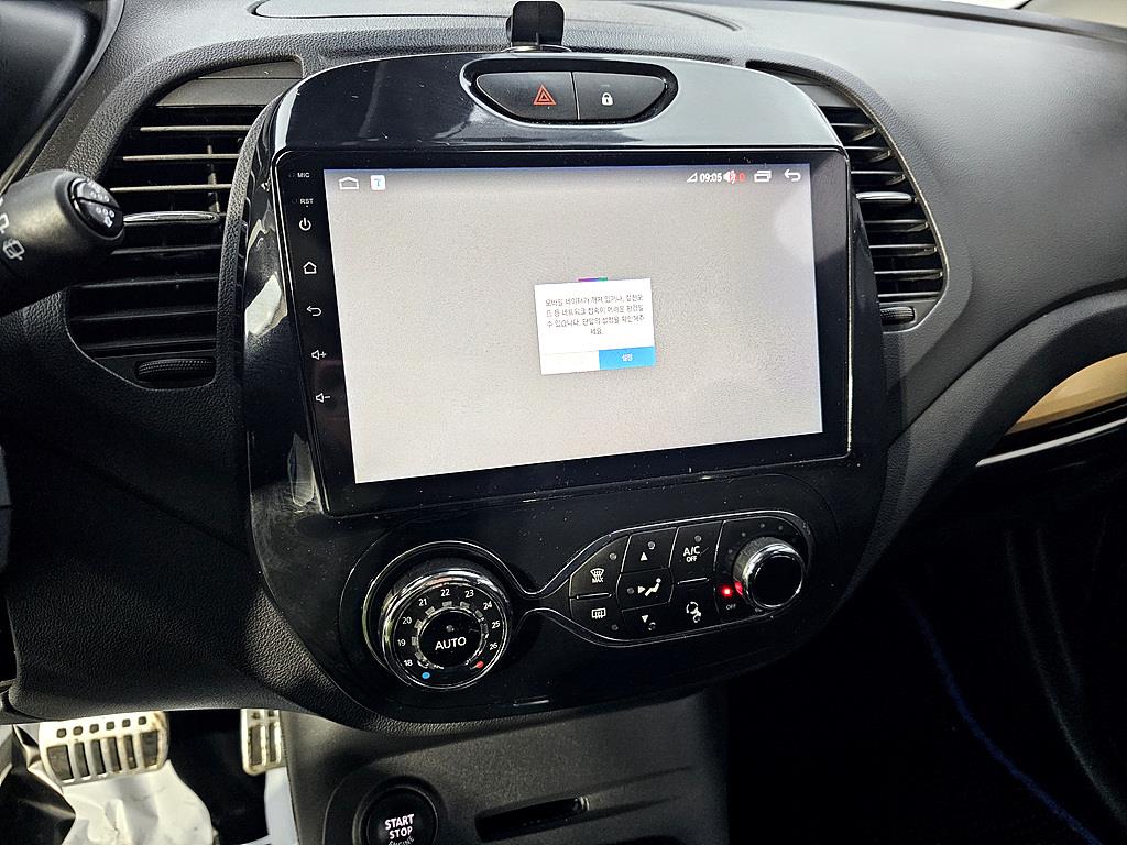 SAMSUNG QM3 - Vista 12