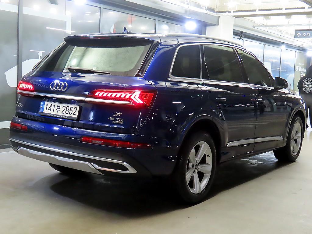 Audi Q7 - Vista 4