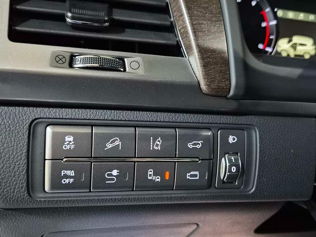 Ssangyong Rexton 2019 Blanco - Importación desde Corea - HF Imports Iquique - Foto 13