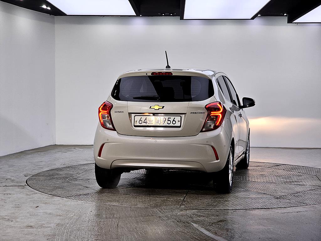 Chevrolet Spark - Vista 4