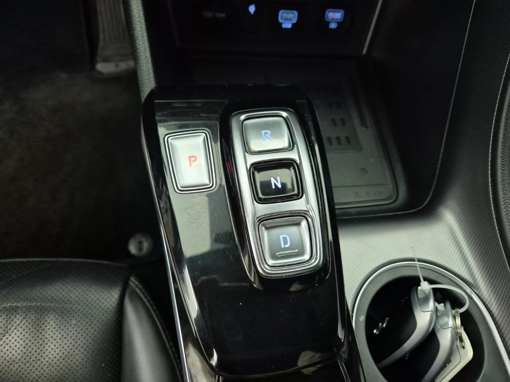 HYUNDAI Sonata - Vista 8