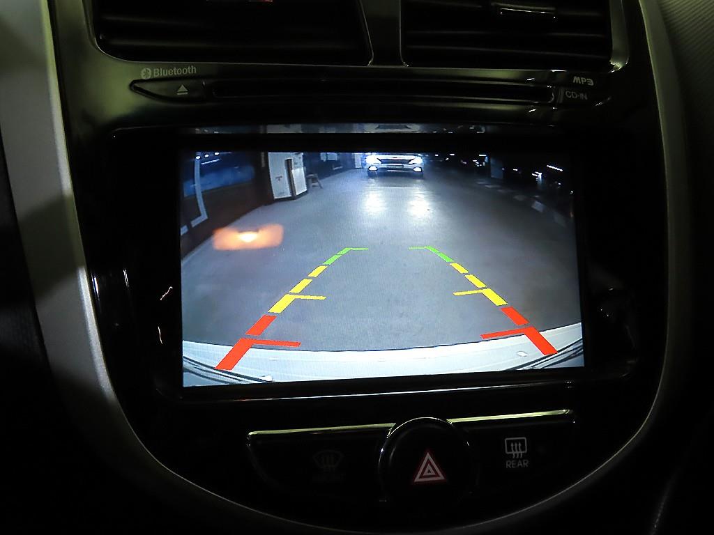 HYUNDAI Accent 2015 Blanco - Importación desde Corea - HF Imports Iquique - Foto 14