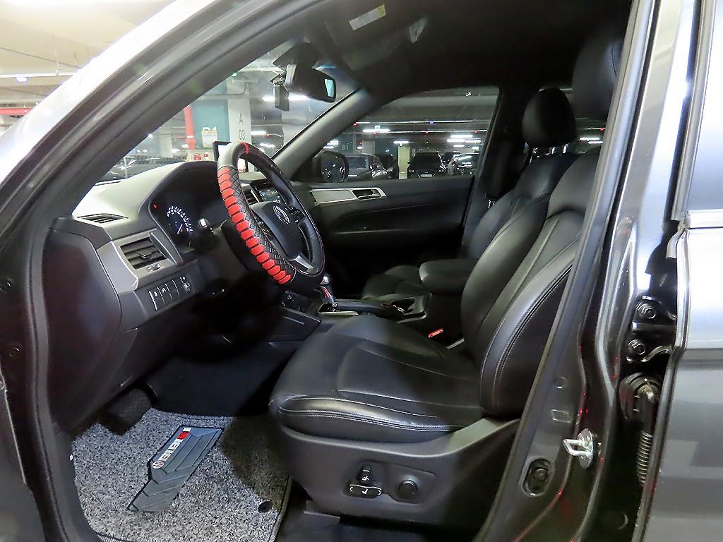 Ssangyong Rexton - Vista 6