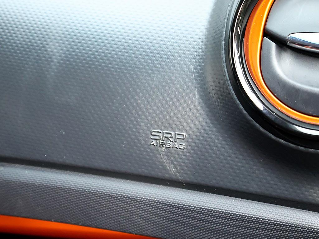 SAMSUNG QM3 2015 Negro - Importación desde Corea - HF Imports Iquique - Foto 13