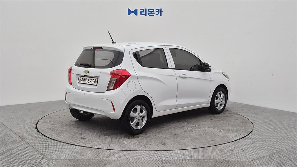 Chevrolet Spark - Vista 3