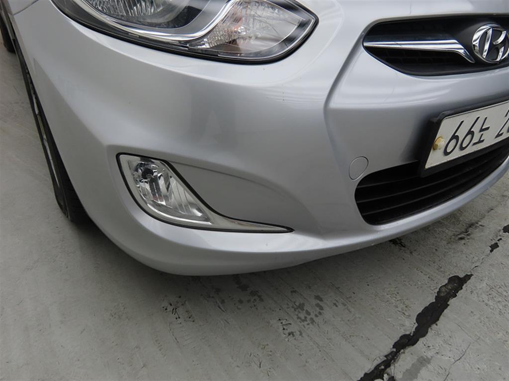 HYUNDAI Accent 2014 Plateado - Importación desde Corea - HF Imports Iquique - Foto 15