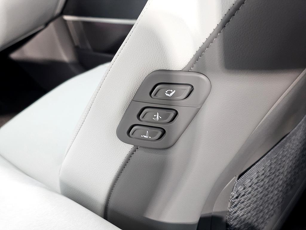 HYUNDAI Ioniq 6 - Vista 11