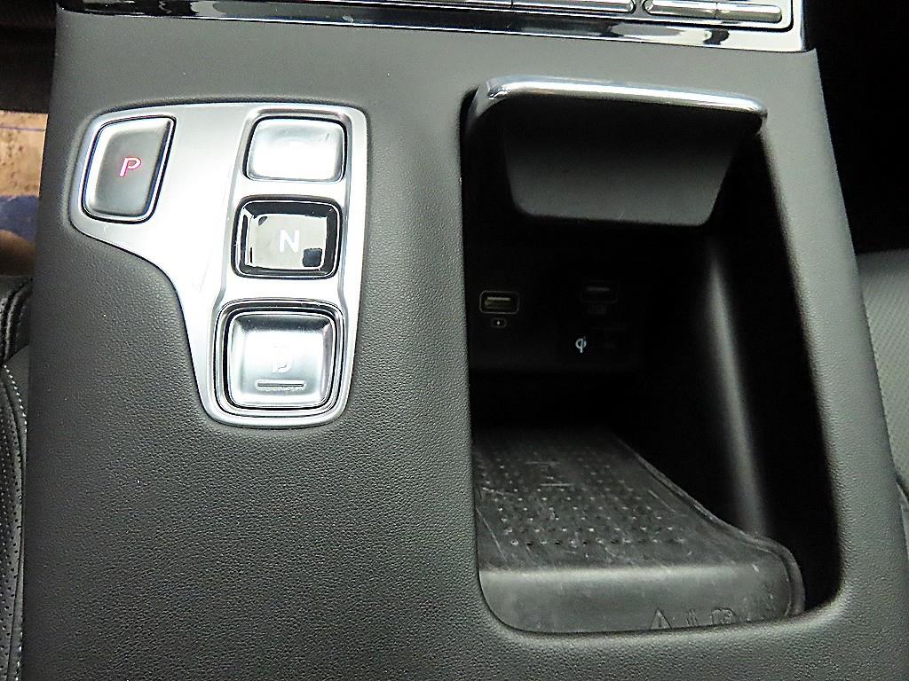 HYUNDAI Grandeur - Vista 10