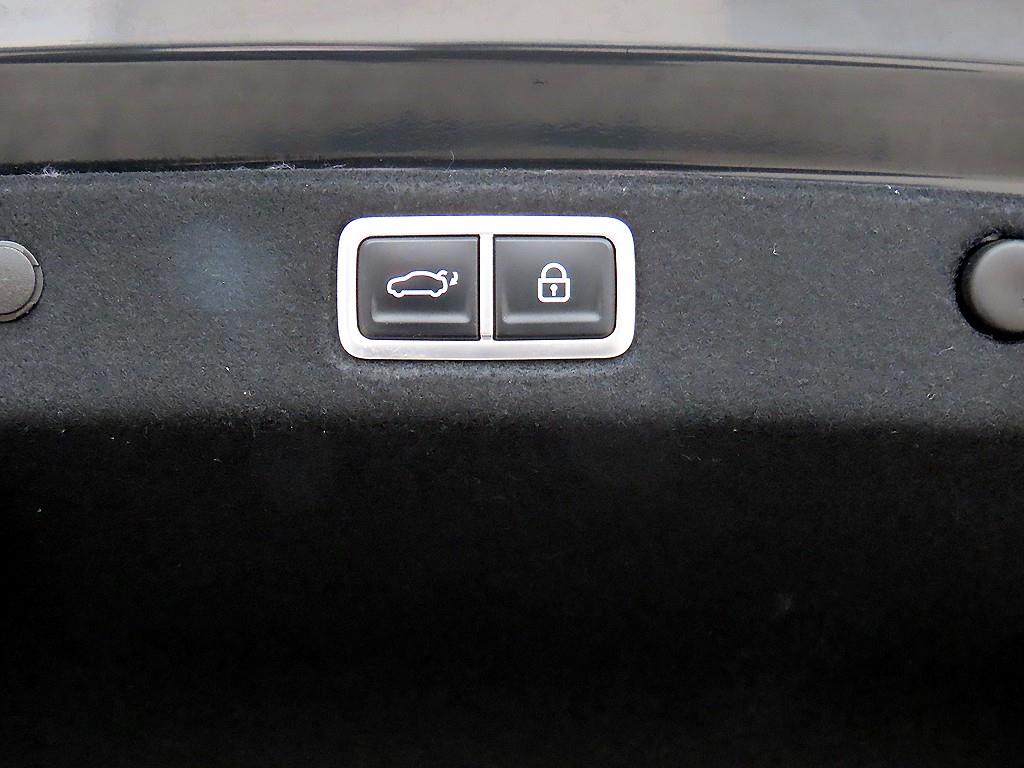 HYUNDAI Grandeur 2024 Negro - Importación desde Corea - HF Imports Iquique - Foto 16