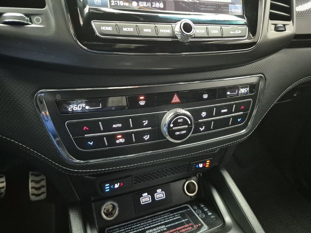 Ssangyong Rexton - Vista 10