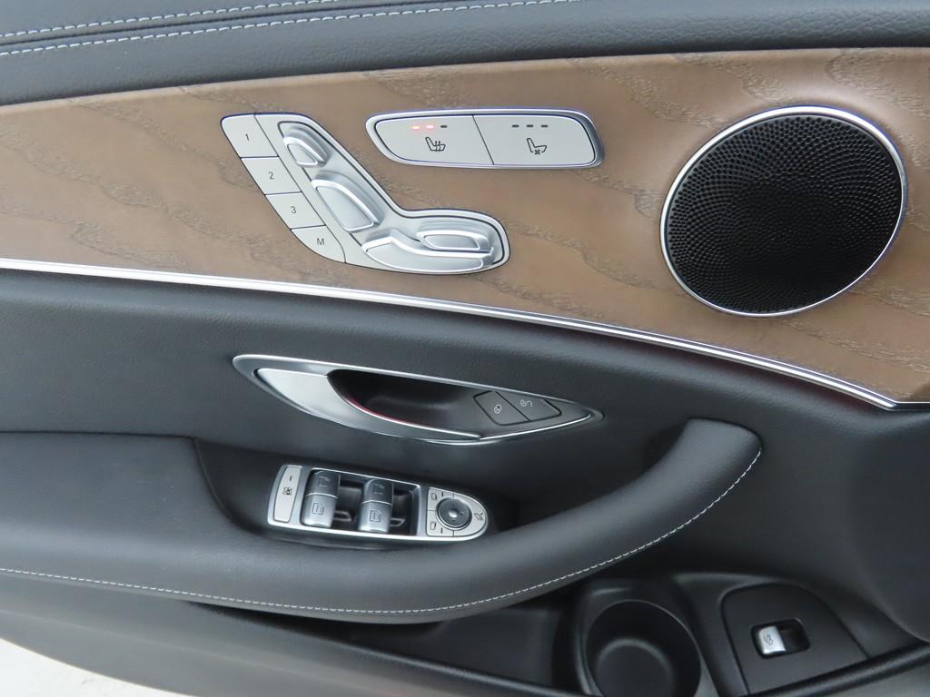 Mercedes Benz E class - Vista 10