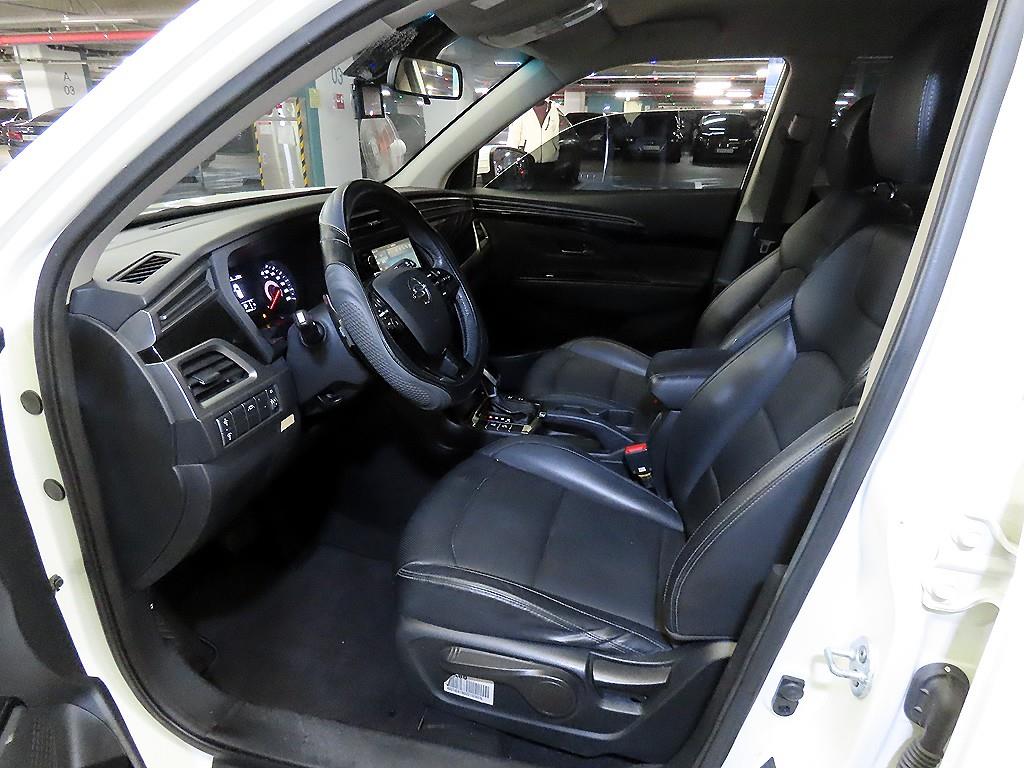 Ssangyong Korando - Vista 6