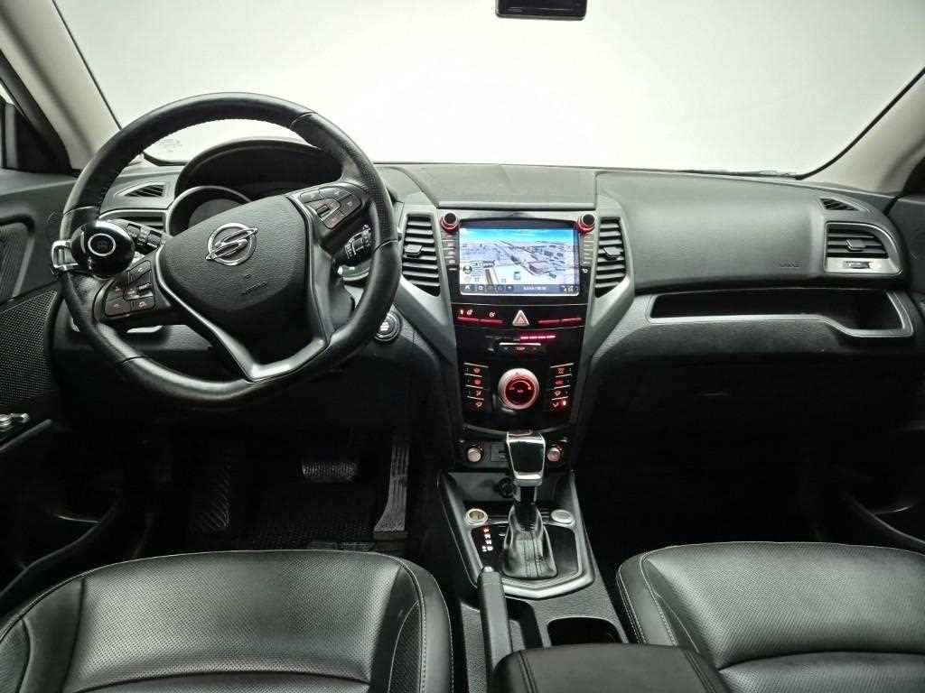 Ssangyong Tivoli - Vista 7