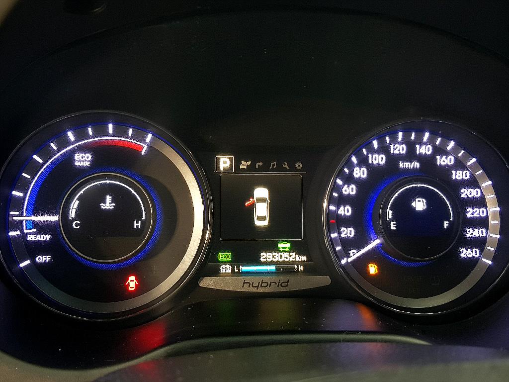 HYUNDAI Grandeur - Vista 7