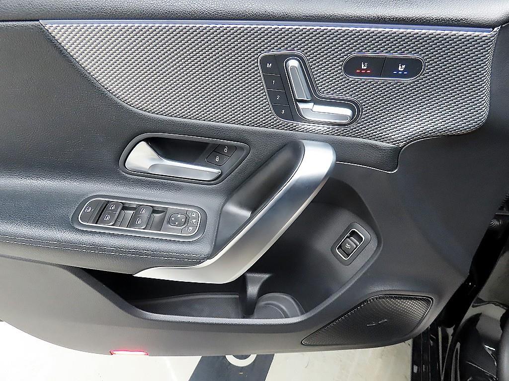 Mercedes Benz A Class - Vista 11