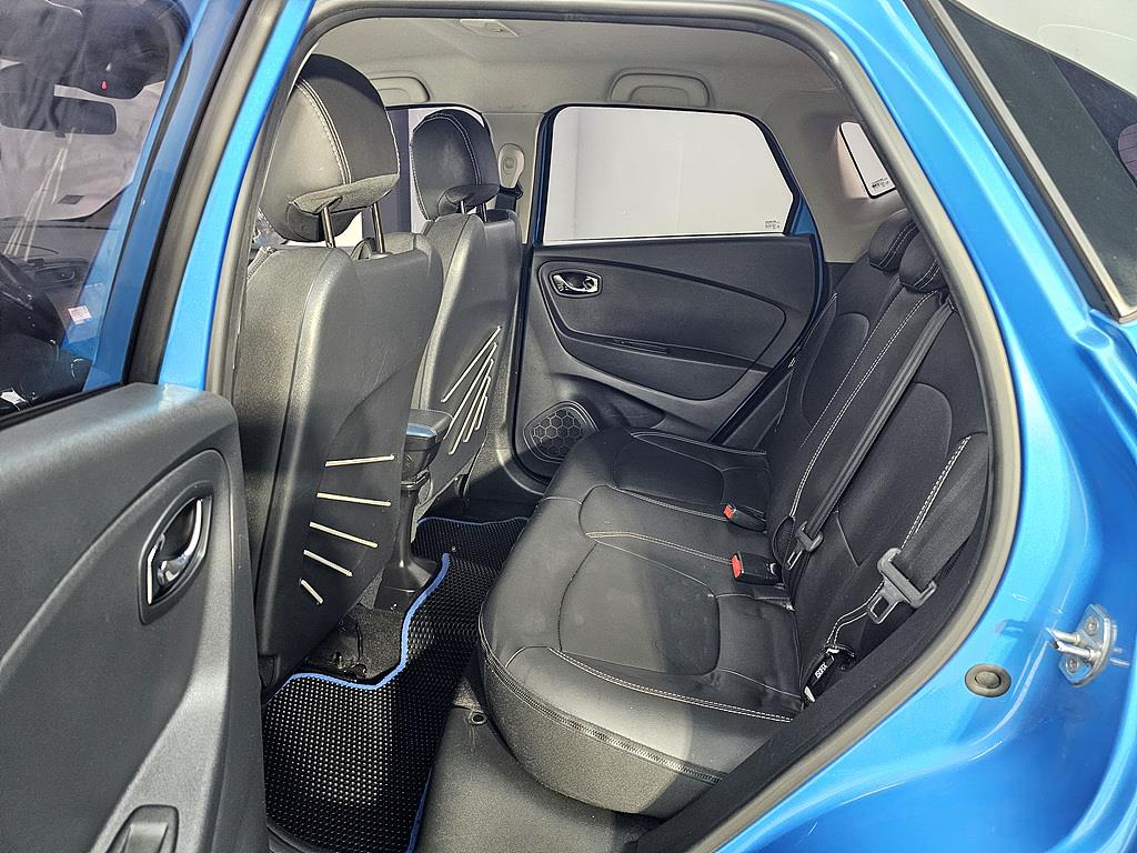 SAMSUNG QM3 - Vista 9