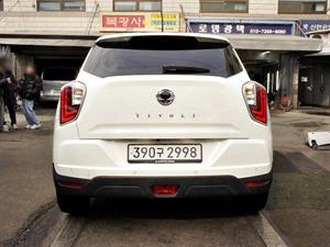 Ssangyong Tivoli - Vista 6