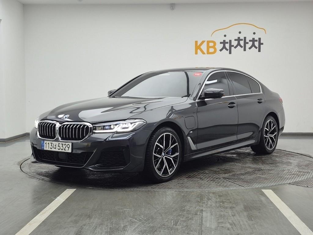 BMW 5 Series 2021 Gris - Importación desde Corea - HF Imports Iquique - Foto 1