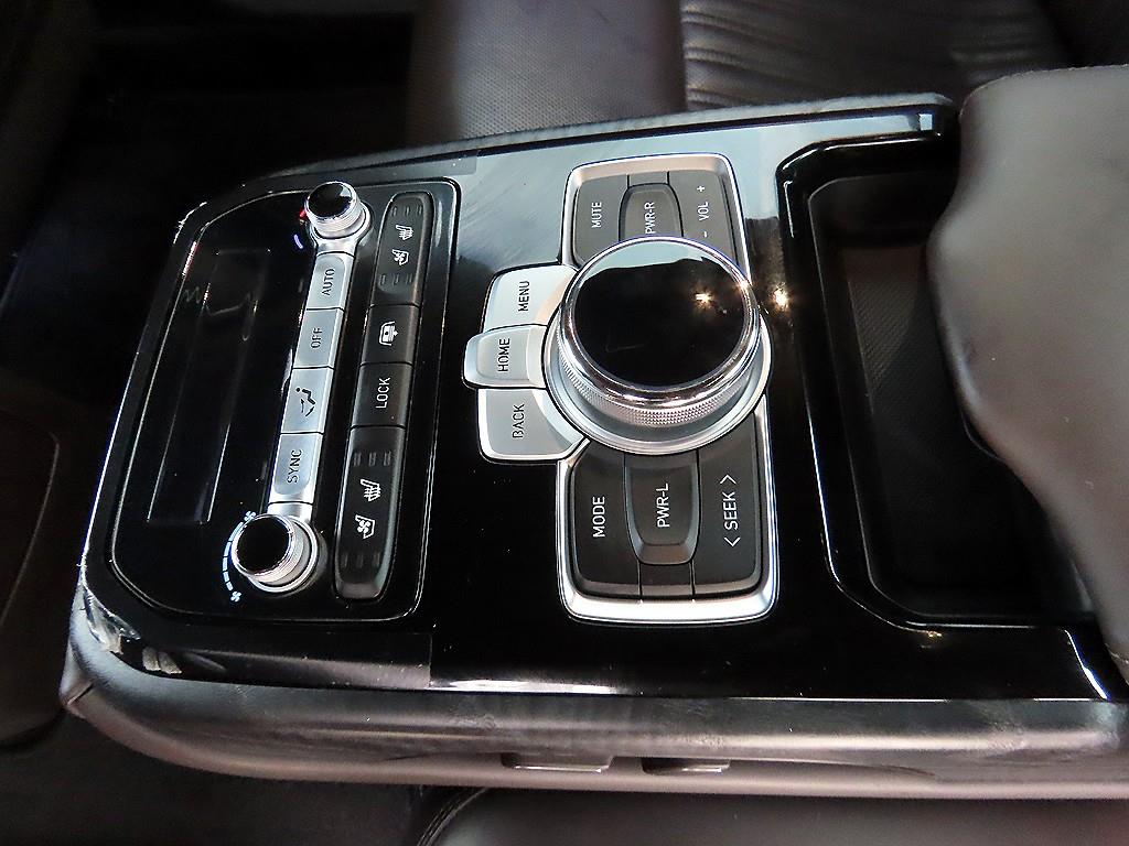 Genesis G90 2019 Negro - Importación desde Corea - HF Imports Iquique - Foto 16