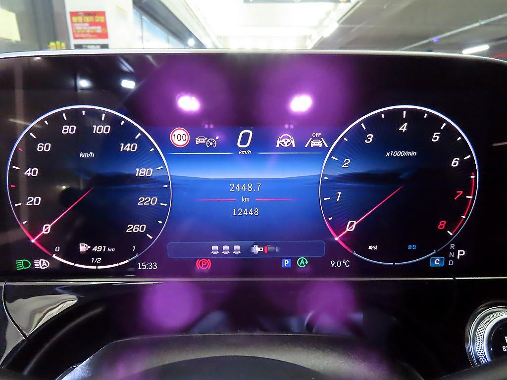 Mercedes Benz E class - Vista 9