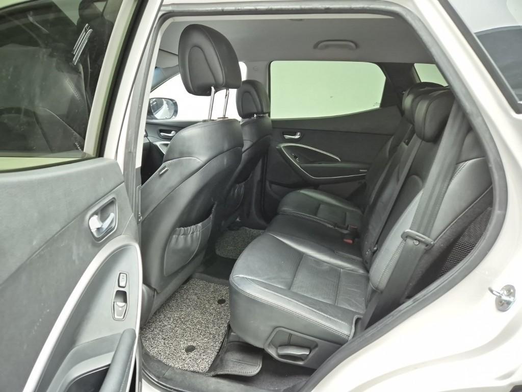 HYUNDAI Santa Fe - Vista 12