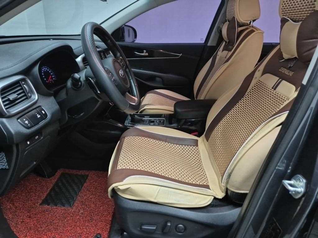 KIA Sorento - Vista 11