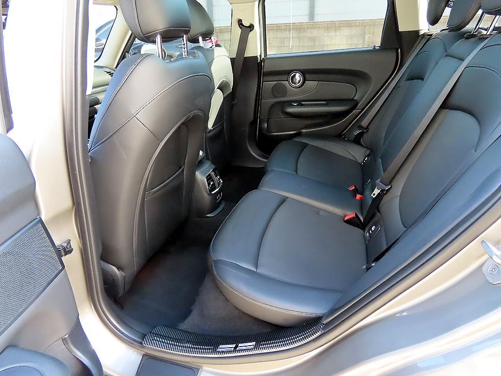 Mini Clubman - Vista 6