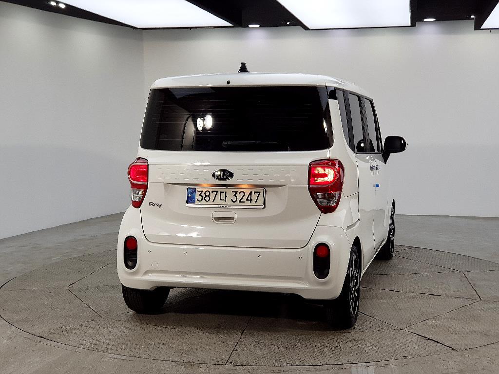 KIA Ray - Vista 3