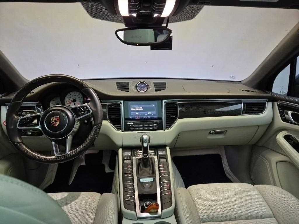 Porsche Macan - Vista 7