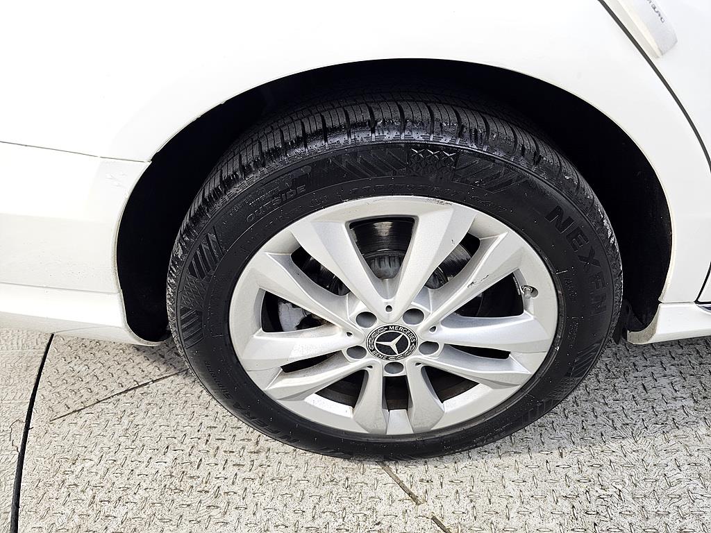 Mercedes Benz C Class 2019 Blanco - Importación desde Corea - HF Imports Iquique - Foto 20