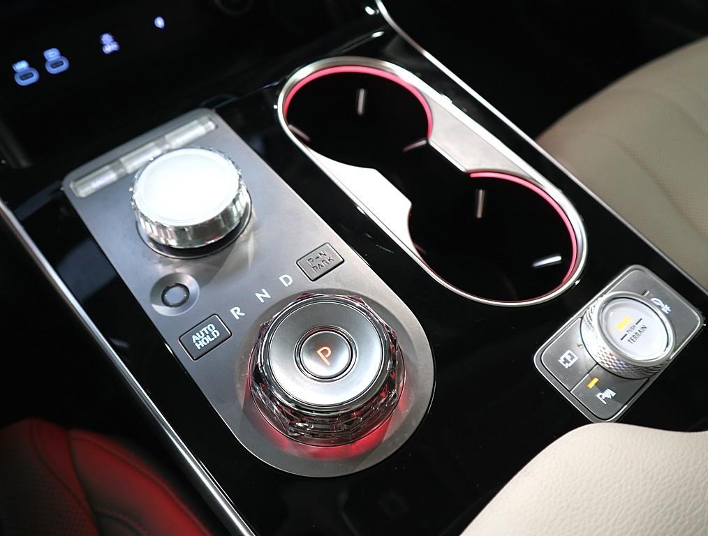 Genesis GV80 2024 Blanco - Importación desde Corea - HF Imports Iquique - Foto 13