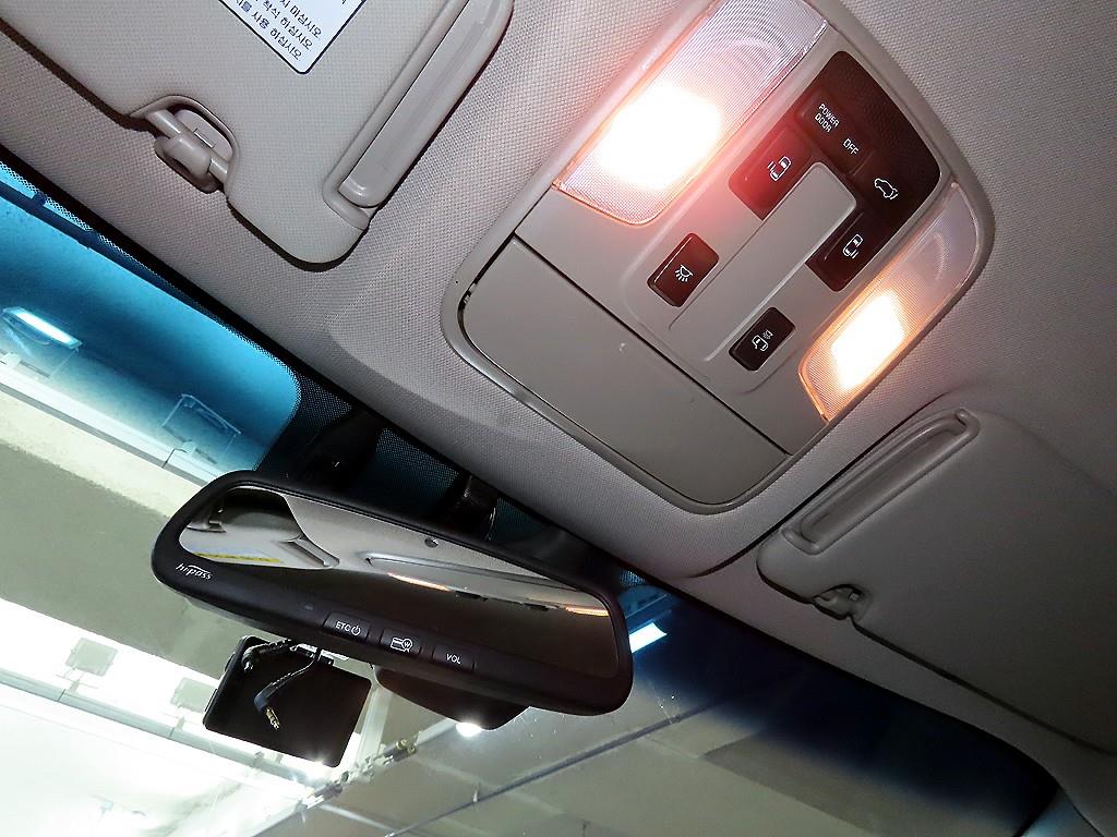 KIA Carnival 2016 Blanco - Importación desde Corea - HF Imports Iquique - Foto 15