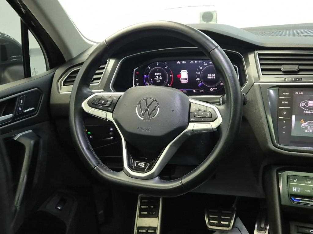 Volkswagen Tiguan - Vista 9