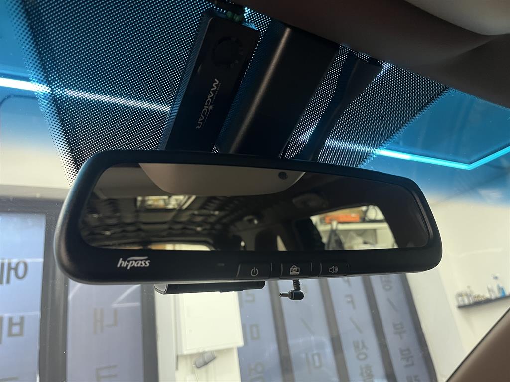 Ssangyong Korando - Vista 12