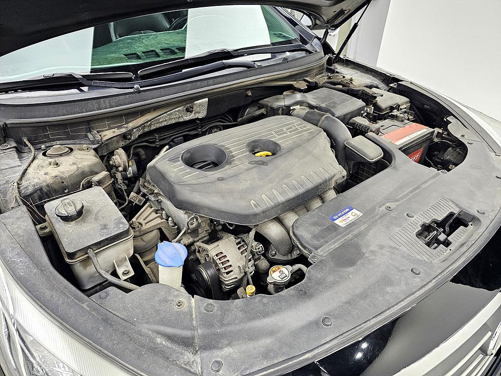 HYUNDAI Sonata - Vista 6