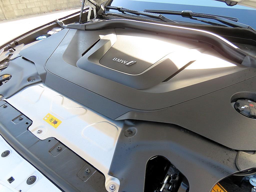 BMW iX3 2023 Blanco - Importación desde Corea - HF Imports Iquique - Foto 19