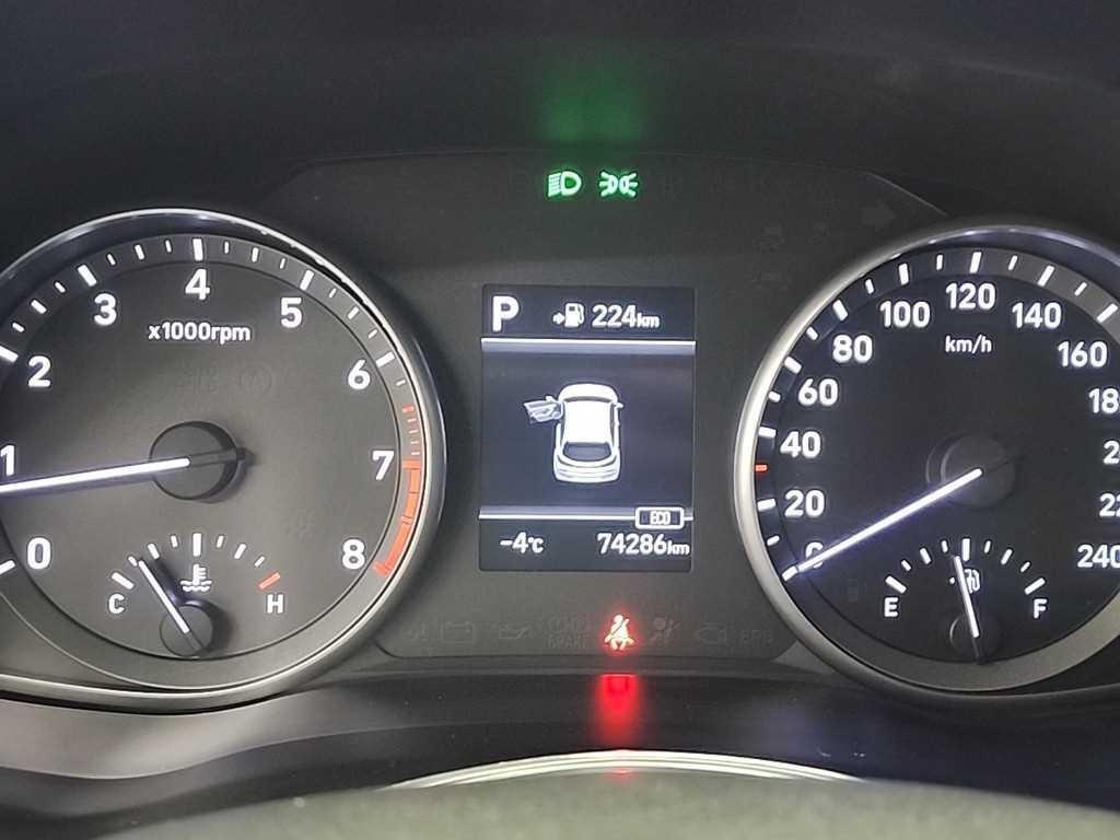 HYUNDAI i30 - Vista 6