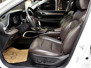 HYUNDAI Grandeur - Vista 10