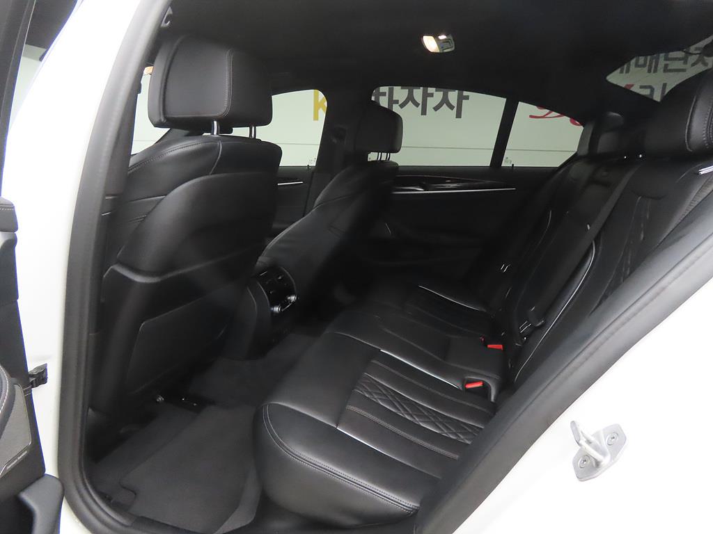 BMW 5 Series - Vista 6