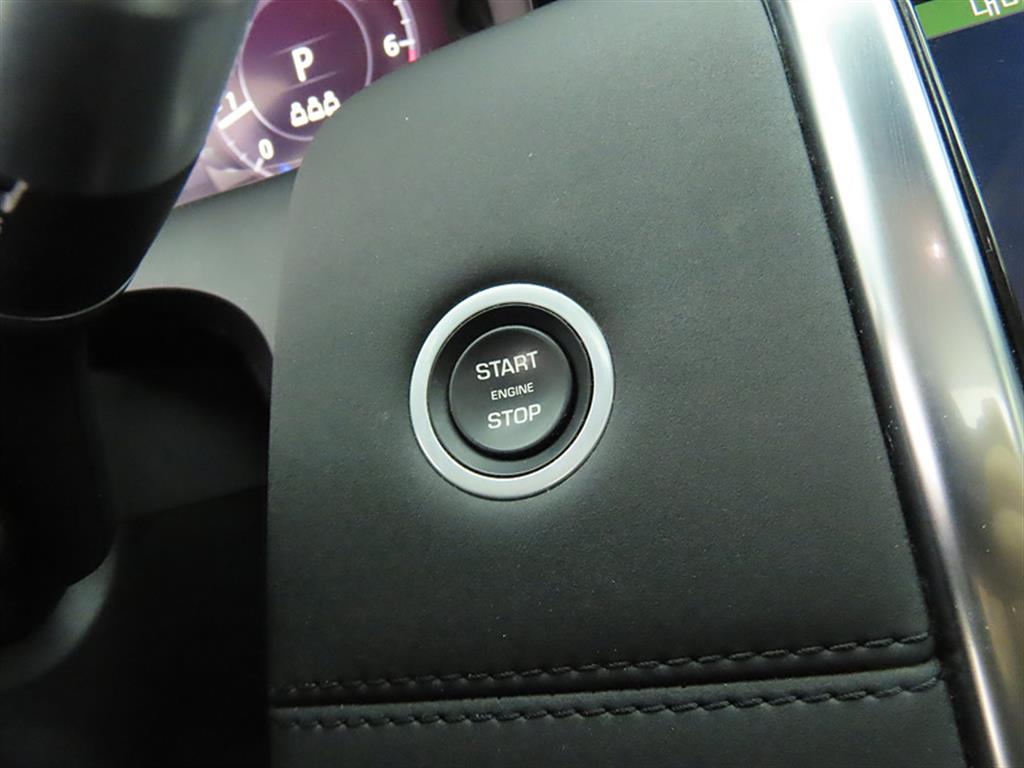 Land Rover Discovery Sports - Vista 11