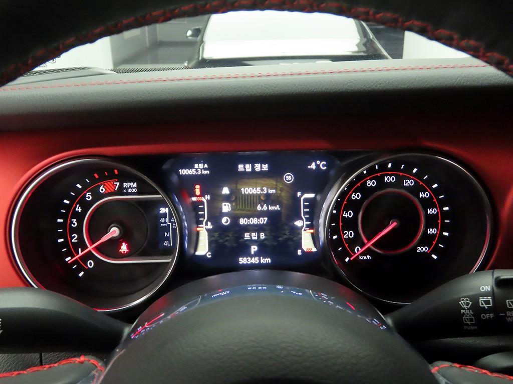 Jeep Wrangler - Vista 6