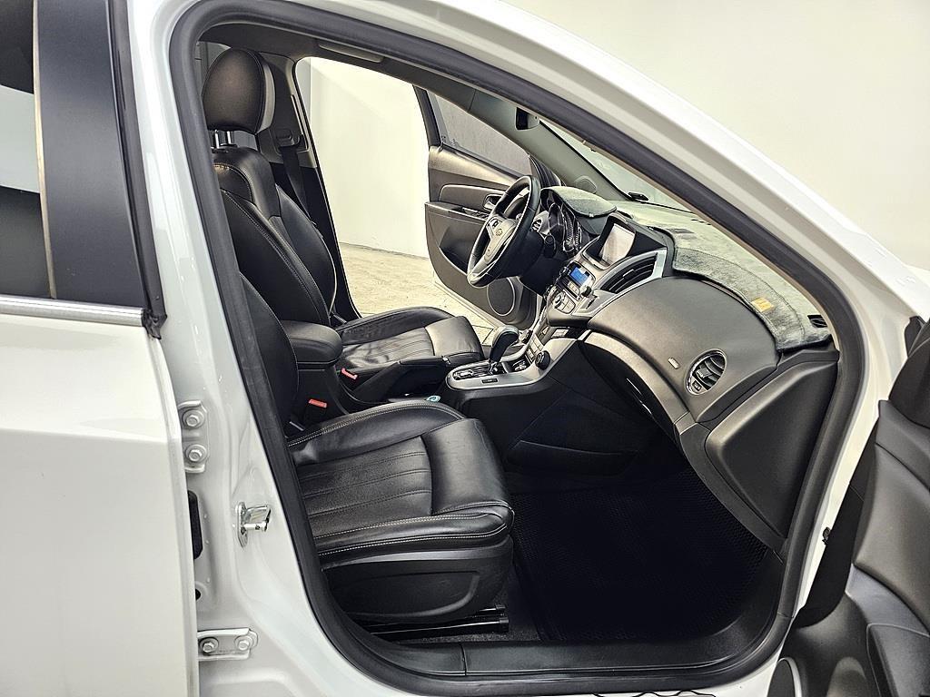 Chevrolet Cruise - Vista 11