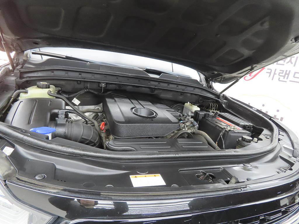 Ssangyong Rexton 2019 Negro - Importación desde Corea - HF Imports Iquique - Foto 19